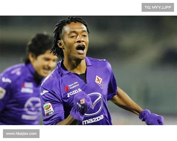 夸德拉多：从哥伦比亚青年联赛崭露头角到成为世界级边卫的传奇之路